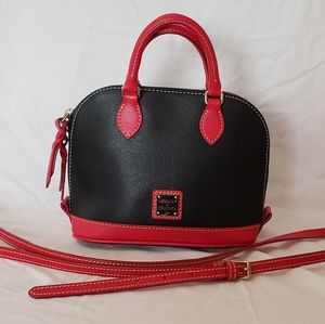 Dooney & Bourke pocketbook